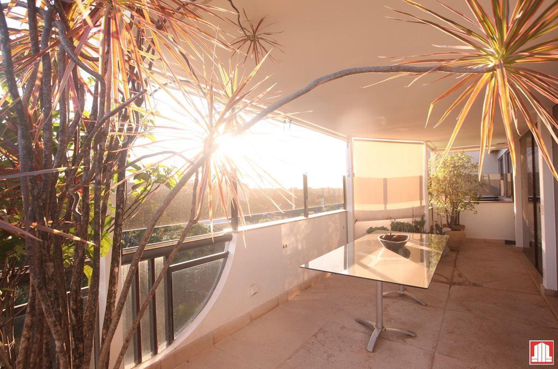 Apartamento, Asa Norte, 4 Quartos, 2 Vagas, 3 Suítes