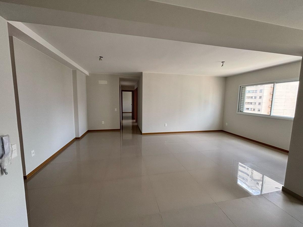Apartamento, Norte, 3 Quartos, 2 Vagas, 1 Suíte