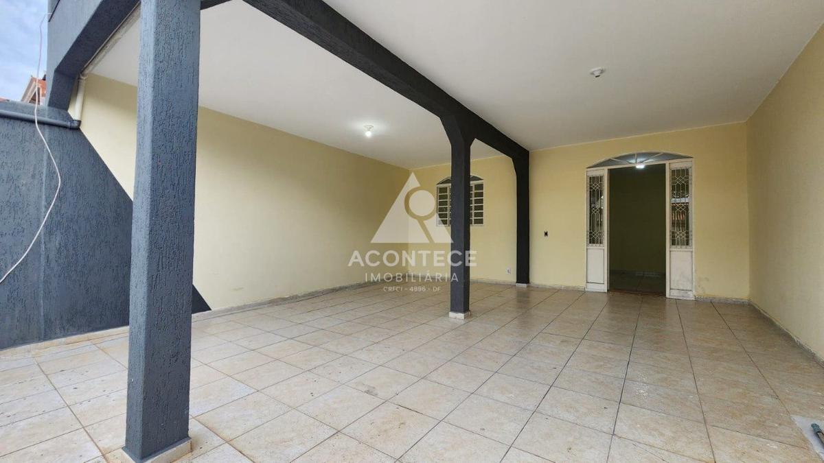 Casa em Condomínio, Residencial Santos Dumont, 4 Quartos, 2 Vagas, 1 Suíte