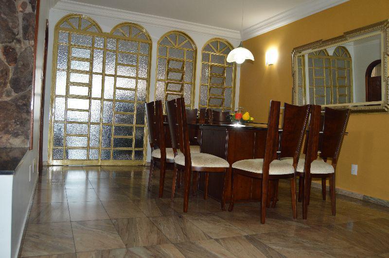 Casa, Asa Sul, 5 Quartos, 2 Vagas, 4 Suítes
