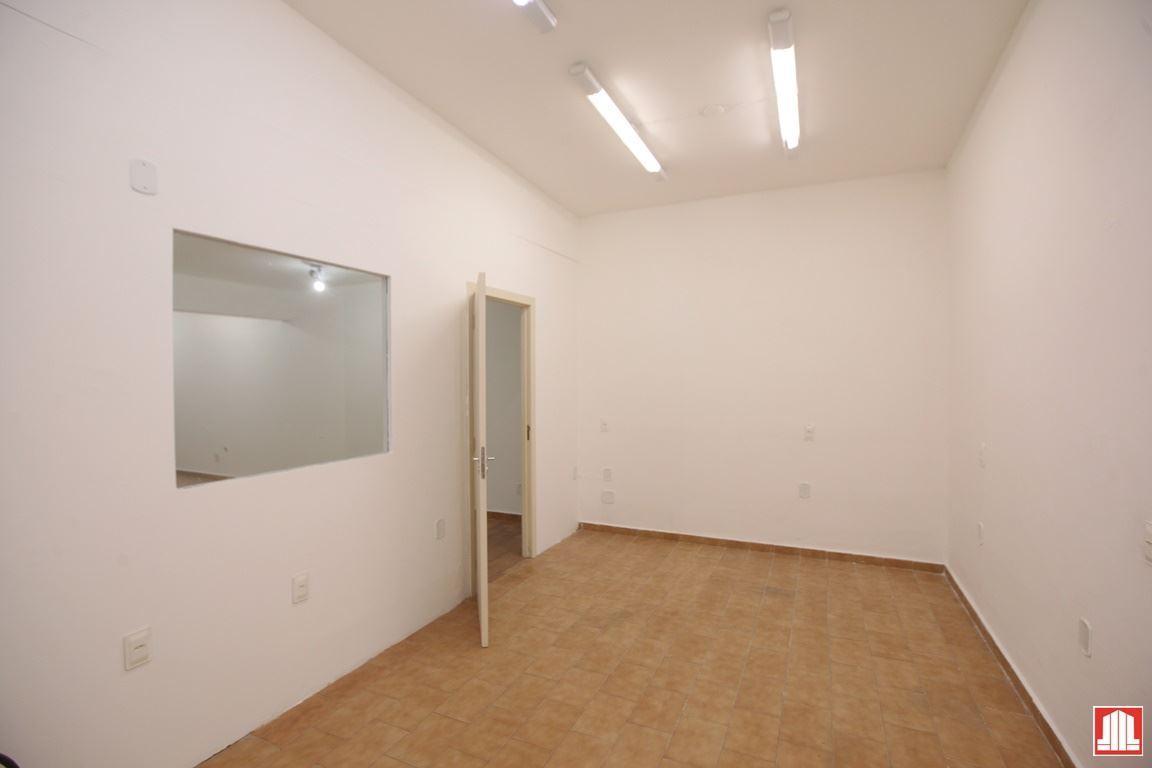 Loja, Asa Norte, 0 Quarto, 0 Vaga, 0 Suíte
