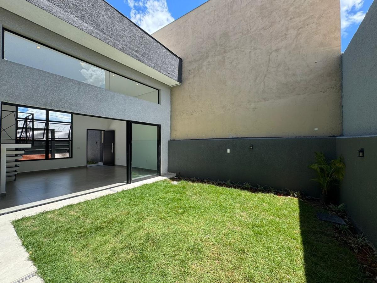 Casa, Guará II, 3 Quartos, 2 Vagas, 3 Suítes