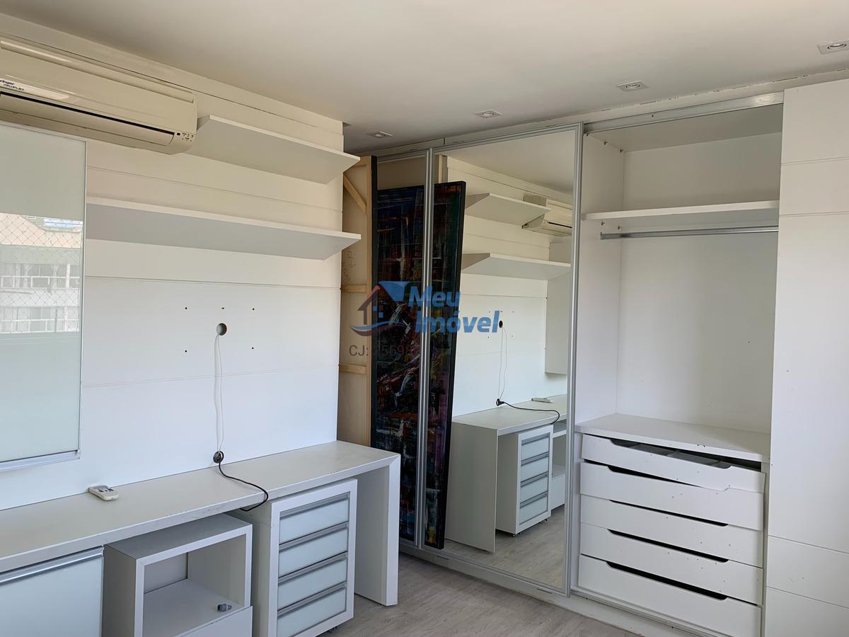 Apartamento, Sul, 4 Quartos, 4 Vagas, 3 Suítes