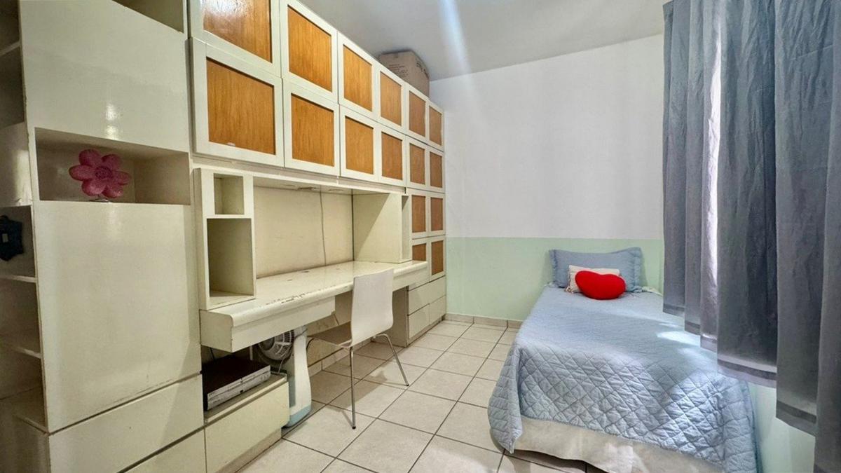 Casa, Guará II, 4 Quartos, 2 Vagas, 1 Suíte