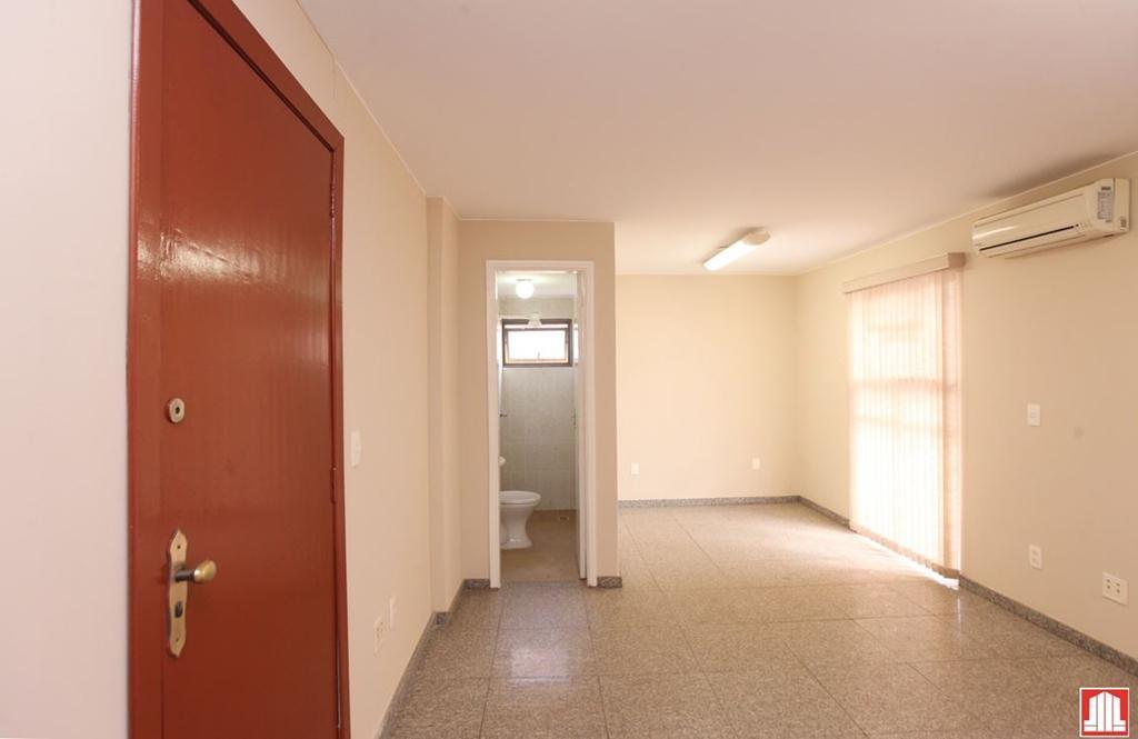 Sala, Asa Norte, 0 Quarto, 0 Vaga, 0 Suíte