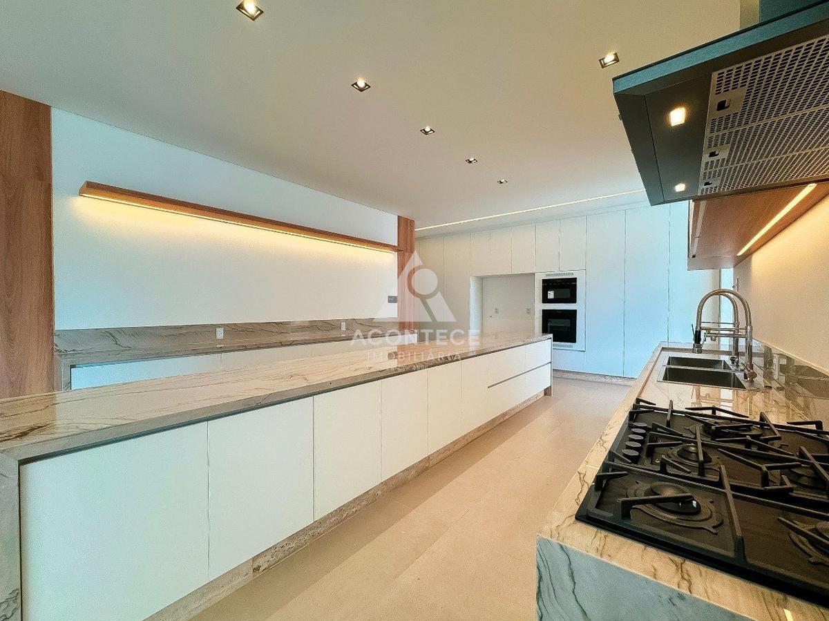 Casa, Lago Sul, 7 Quartos, 5 Vagas, 6 Suítes