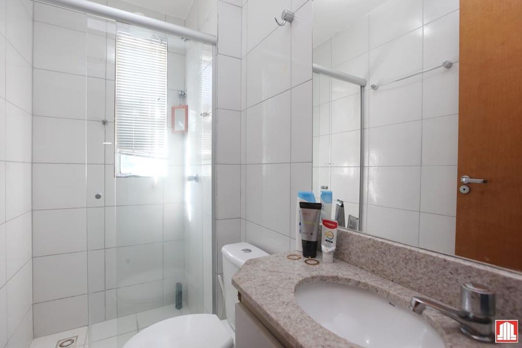 Apartamento, Norte, 2 Quartos, 2 Vagas, 1 Suíte
