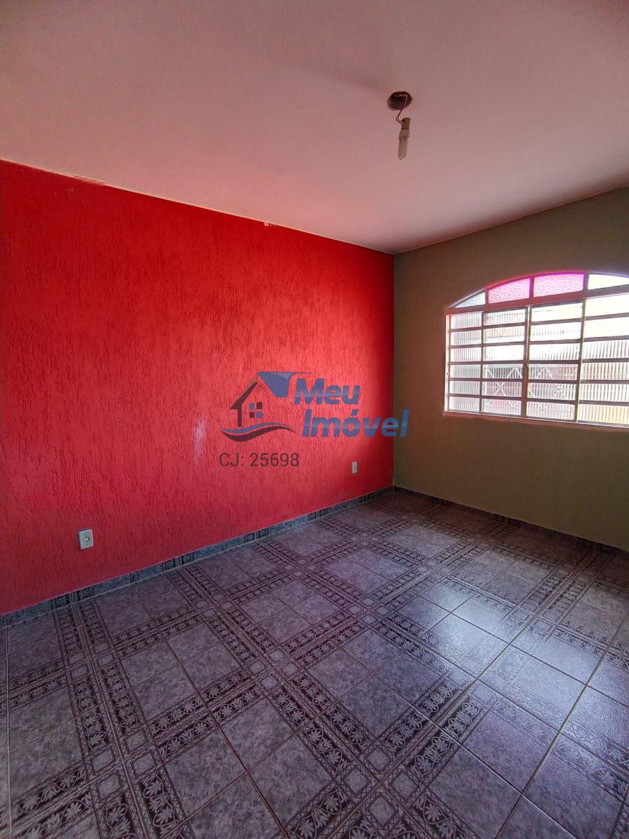 Casa, Ceilândia Norte, 5 Quartos, 4 Vagas, 0 Suíte