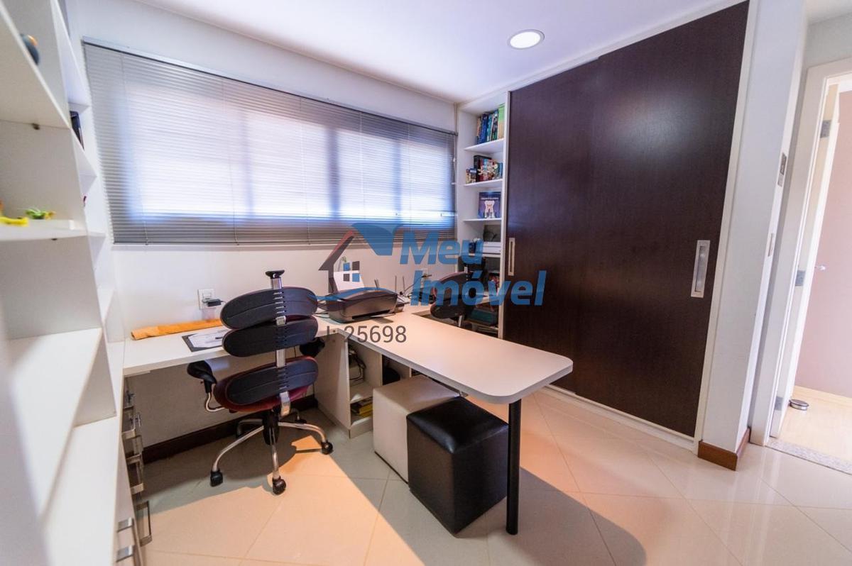 Casa em Condomínio, Park Way, 7 Quartos, 8 Vagas, 4 Suítes