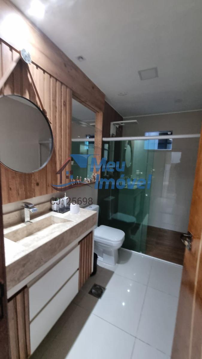 Casa em Condomínio, Setor Habitacional Vicente Pires, 5 Quartos, 4 Vagas, 2 Suítes