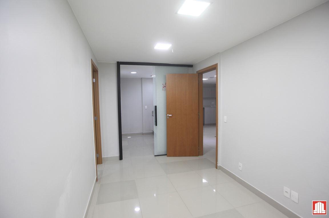 Sala, Norte, 0 Quarto, 5 Vagas, 0 Suíte