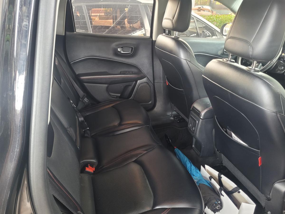 Jeep Compass Trailhawk 2.0 4x4 Dies. 16v Aut.