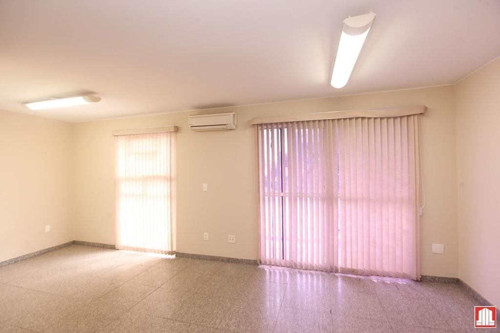 Sala, Asa Norte, 0 Quarto, 0 Vaga, 0 Suíte