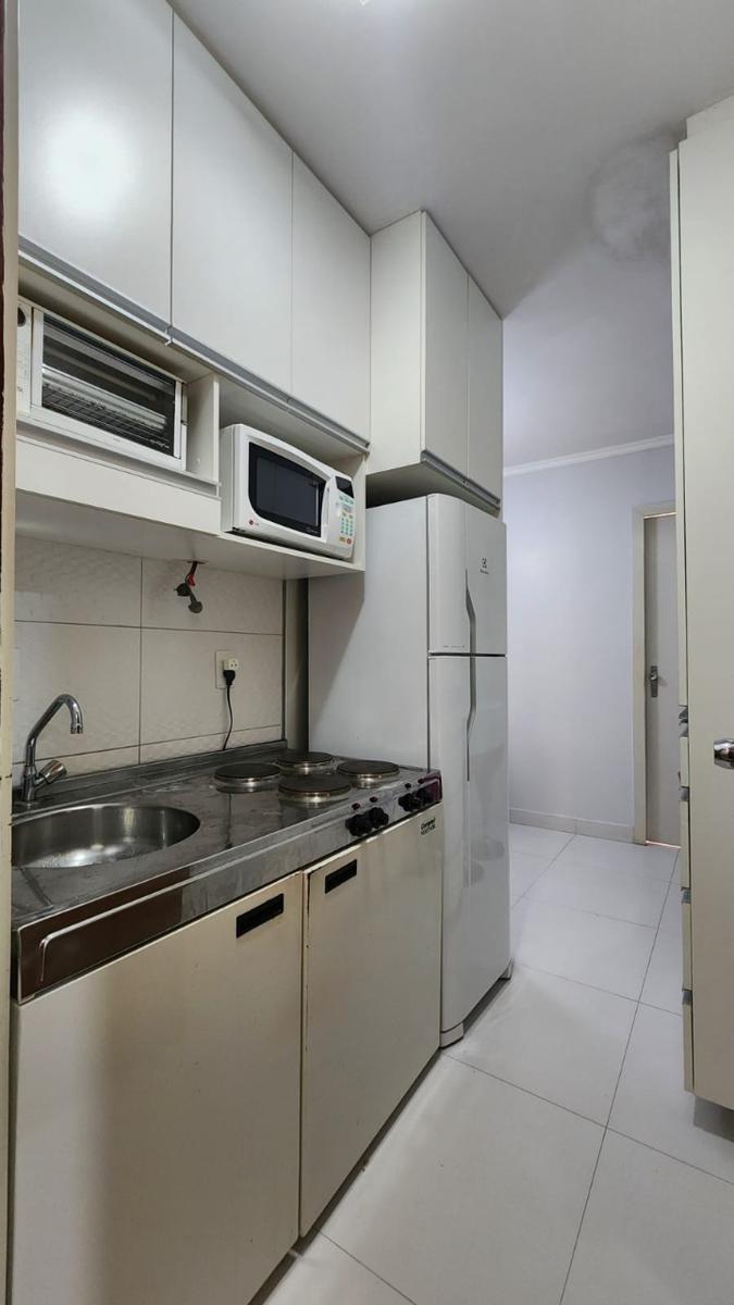 Quitinete, Sudoeste, 1 Quarto, 1 Vaga