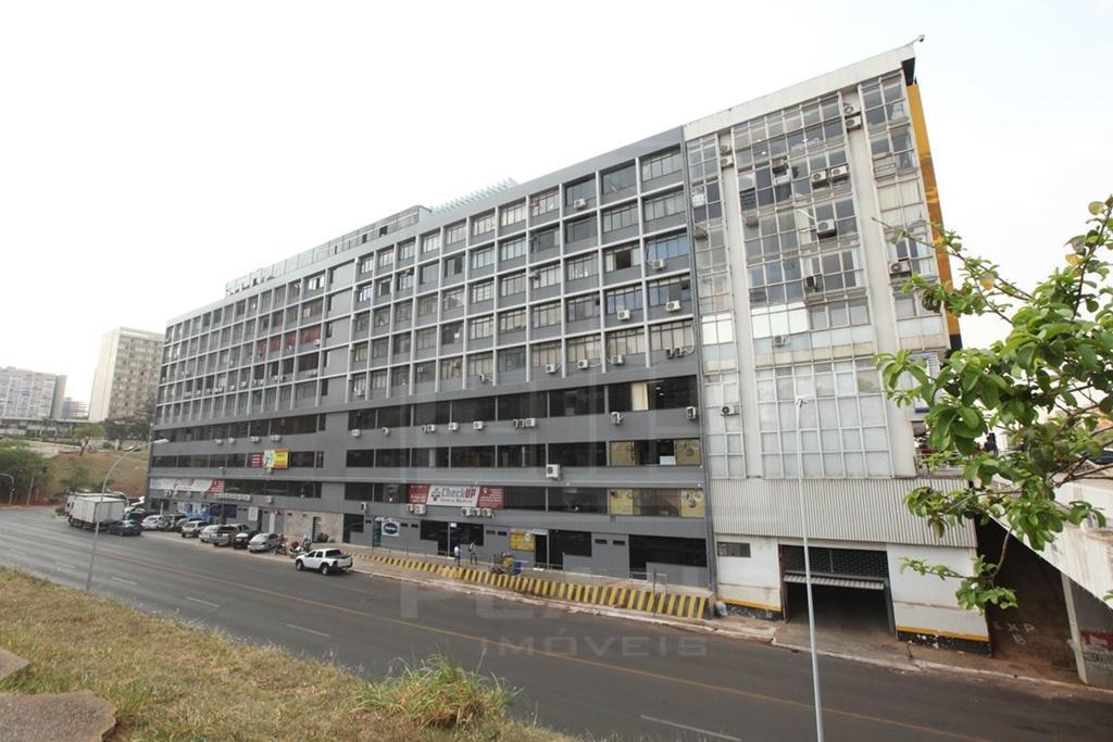 Sala, Asa Norte, 0 Quarto, 0 Vaga, 0 Suíte