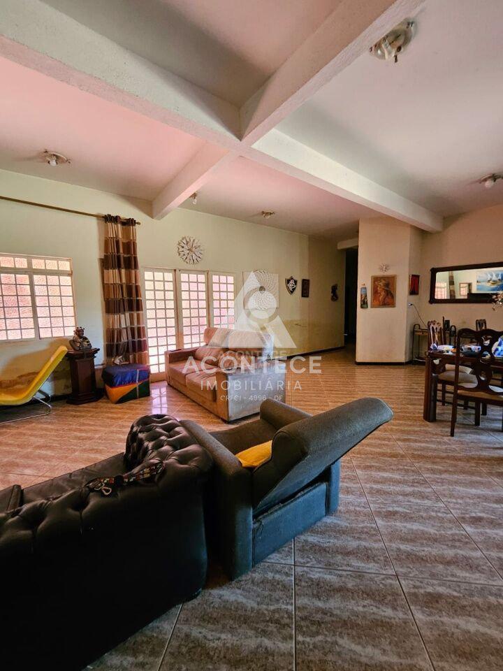 Casa, Park Way, 6 Quartos, 4 Vagas, 3 Suítes