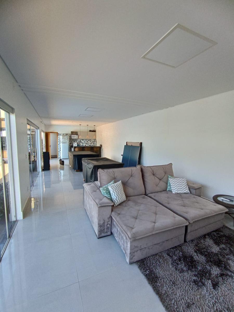 Casa em Condomínio, Brasília/Plano Piloto, 3 Quartos, 4 Vagas, 2 Suítes