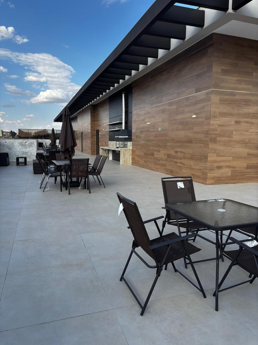 Apartamento, Sobradinho, 2 Quartos, 1 Vaga, 1 Suíte