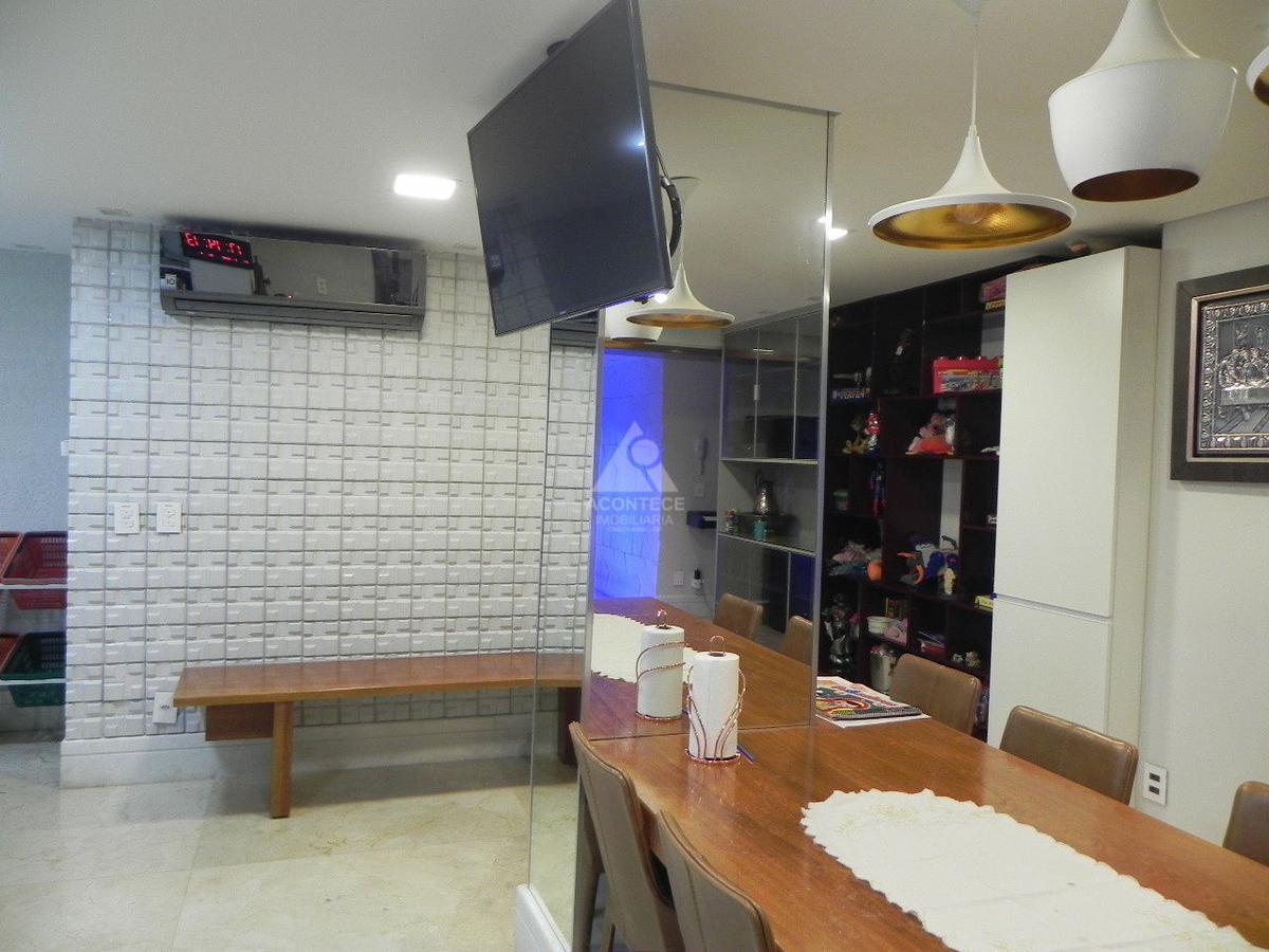 Apartamento, Zona Industrial, 4 Quartos, 3 Vagas, 4 Suítes