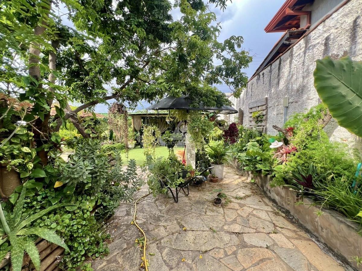 Casa, Região dos Lagos, 7 Quartos, 4 Vagas, 2 Suítes