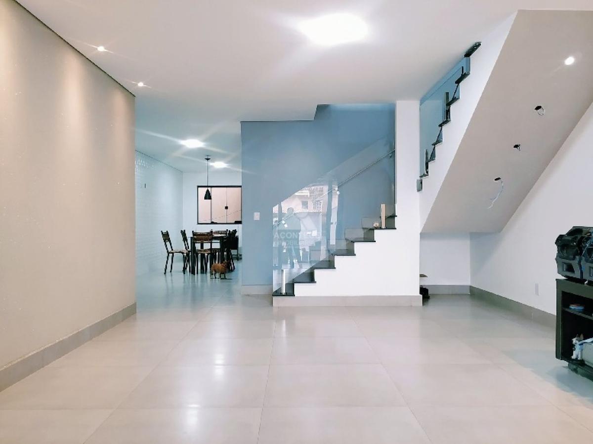 Casa, Brasília/Plano Piloto, 4 Quartos, 4 Suítes