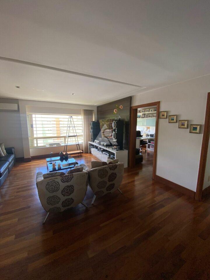 Apartamento, Asa Sul, 4 Quartos, 1 Vaga, 1 Suíte