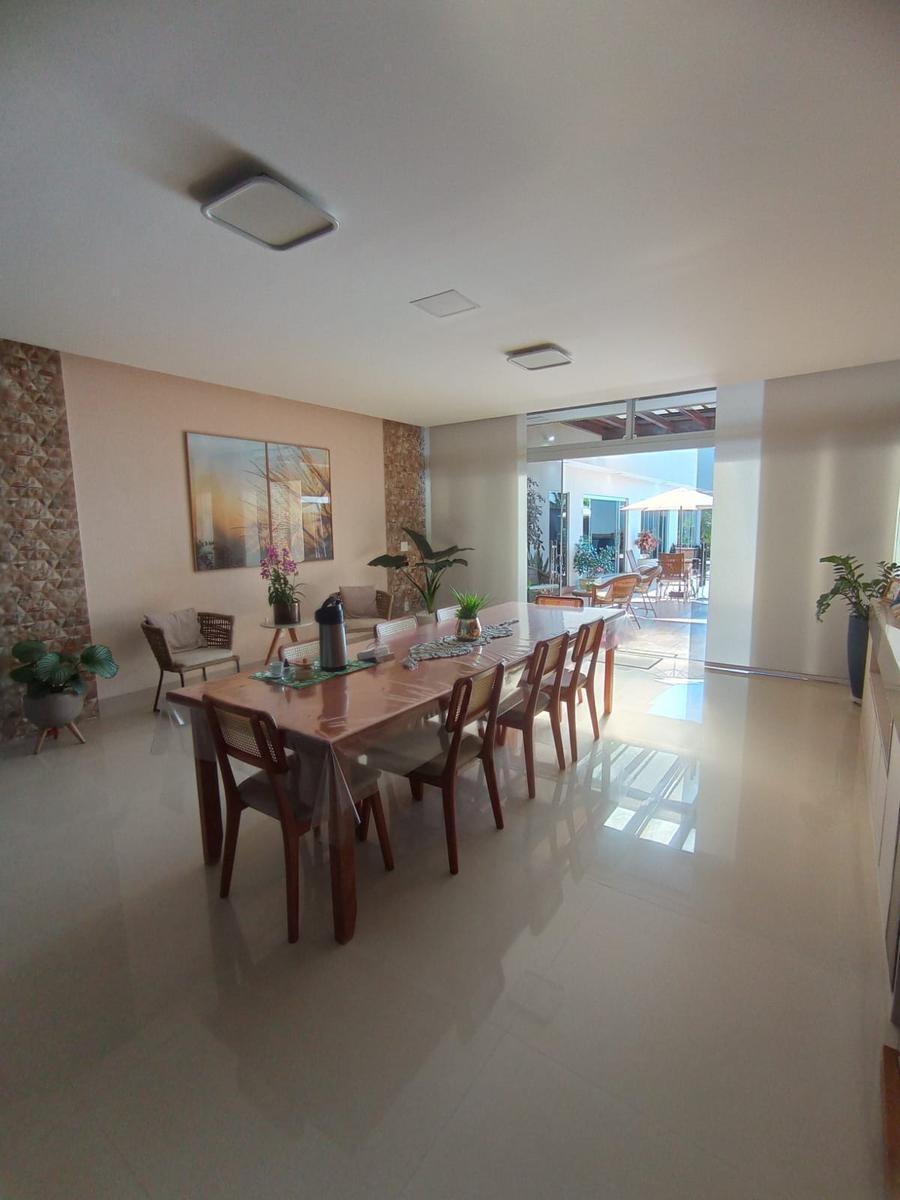 Casa em Condomínio, Brasília/Plano Piloto, 3 Quartos, 4 Vagas, 2 Suítes
