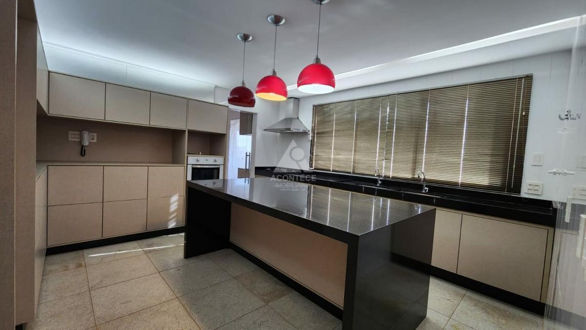 Apartamento, Sul, 4 Quartos, 3 Vagas, 4 Suítes