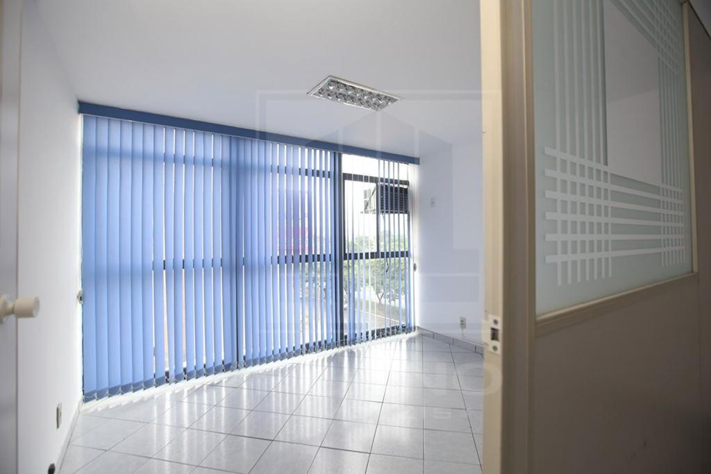 Sala, Asa Norte, 0 Quarto, 0 Vaga, 0 Suíte