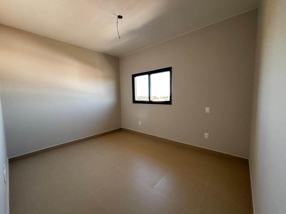 Cobertura, Areal, 2 Quartos, 1 Vaga, 1 Suíte
