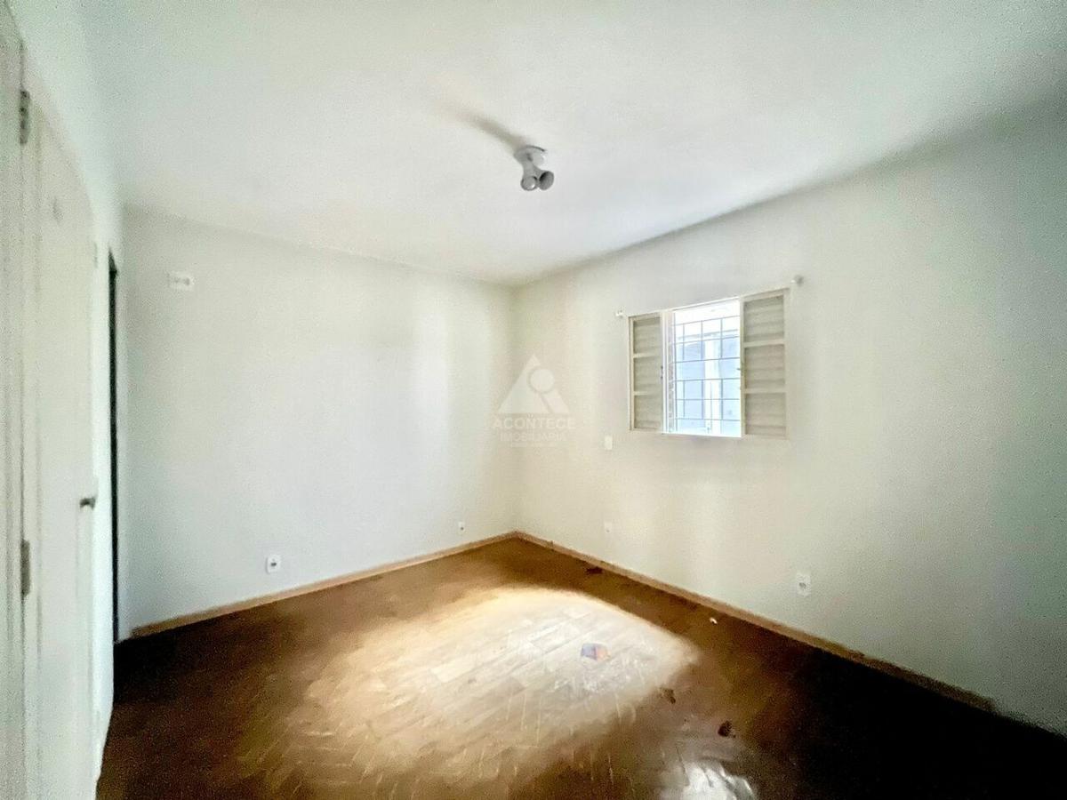 Casa, Asa Norte, 4 Quartos, 6 Vagas, 2 Suítes