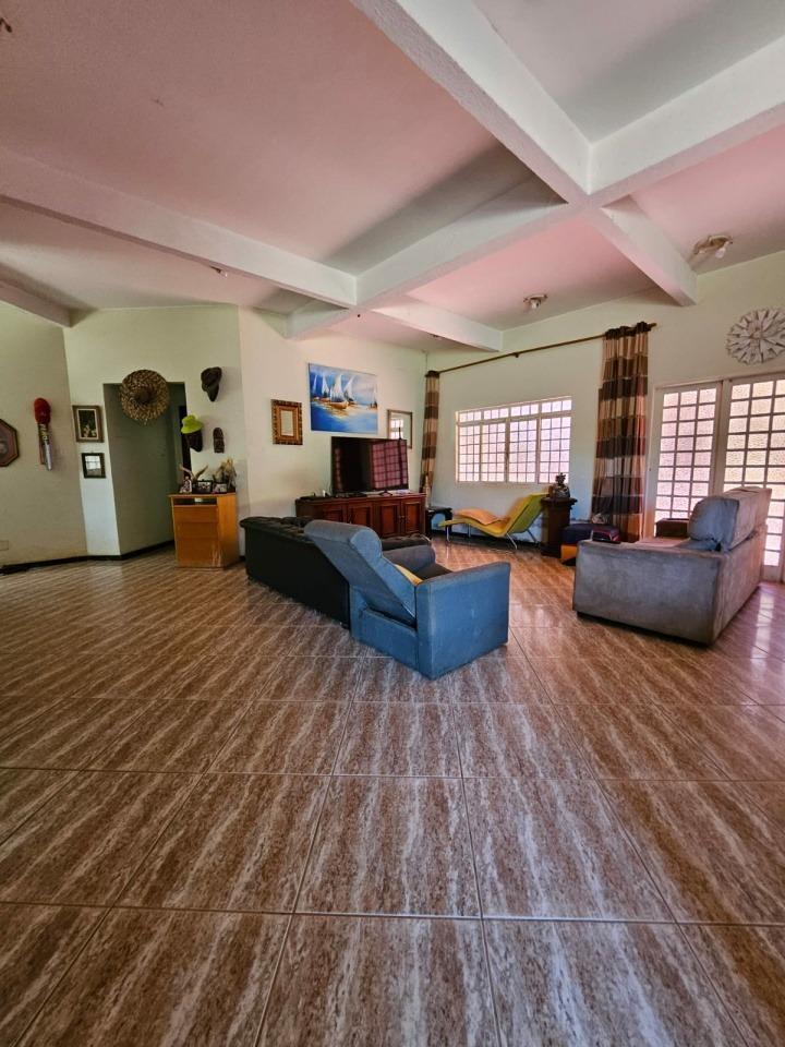 Casa, Park Way, 6 Quartos, 4 Vagas, 3 Suítes