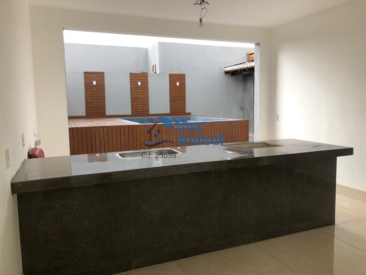 Casa, Taguatinga Norte, 4 Quartos, 2 Vagas, 1 Suíte