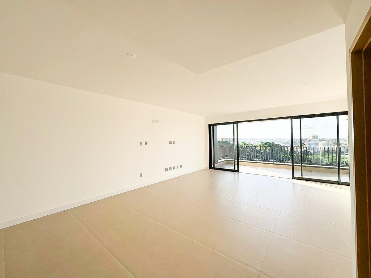 Apartamento, Norte, 4 Quartos, 3 Vagas, 4 Suítes