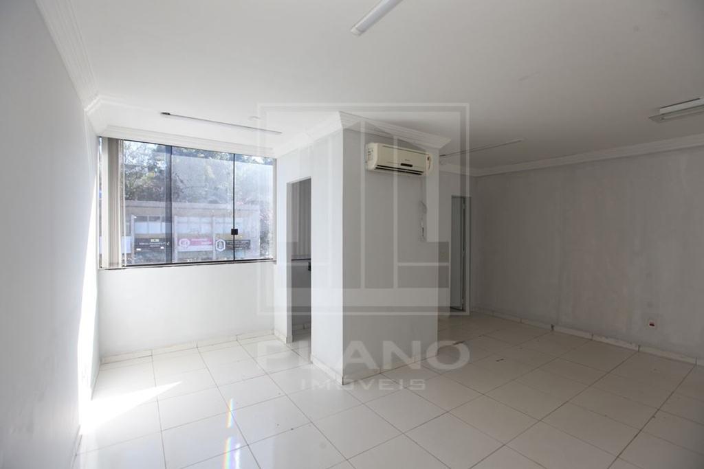 Sala, Asa Norte, 0 Quarto, 0 Vaga, 0 Suíte