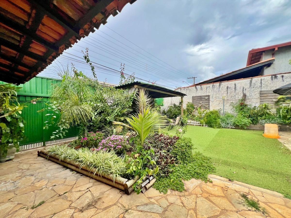 Casa em Condomínio, Região dos Lagos, 7 Quartos, 4 Vagas, 2 Suítes