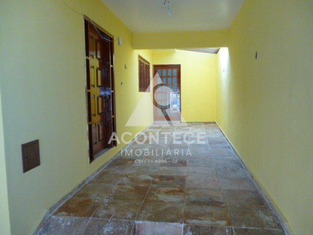 Casa, Guará II, 3 Quartos, 4 Vagas, 2 Suítes