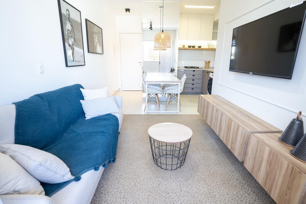 Apartamento, Setor Central, 2 Quartos, 1 Vaga, 1 Suíte