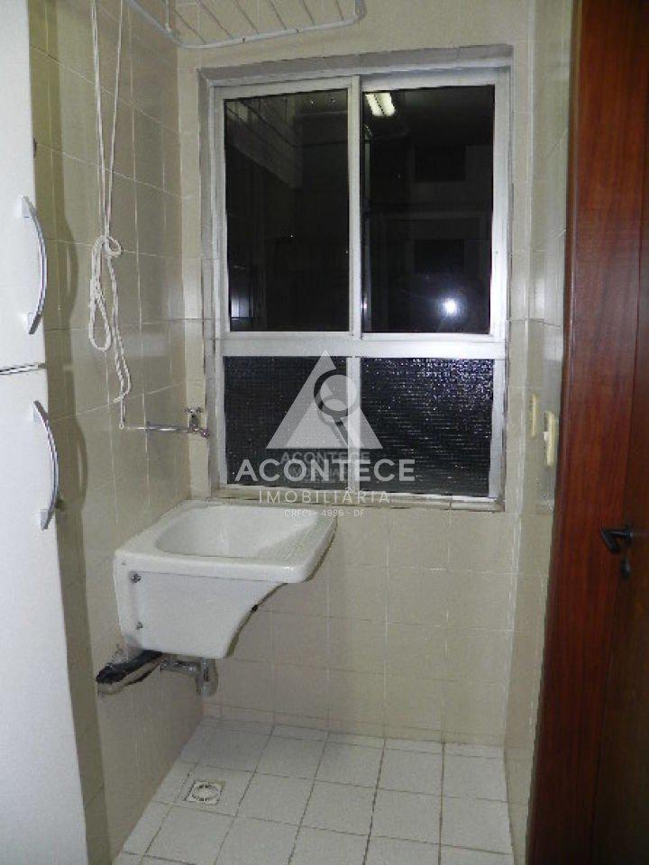 Apartamento, Asa Norte, 2 Quartos, 1 Vaga, 1 Suíte