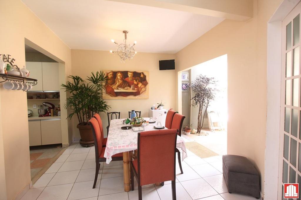 Casa, Região dos Lagos, 4 Quartos, 3 Vagas, 4 Suítes