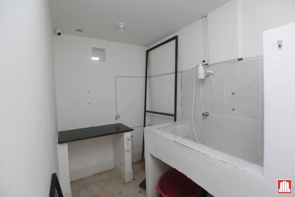 Loja, Asa Norte, 0 Quarto, 0 Vaga, 0 Suíte