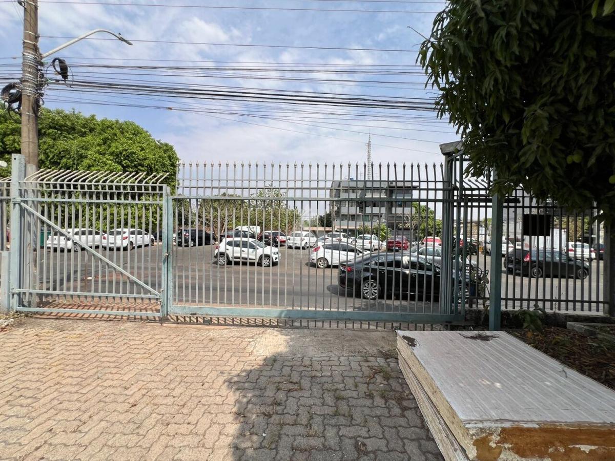 Casa Comercial, Zona Industrial