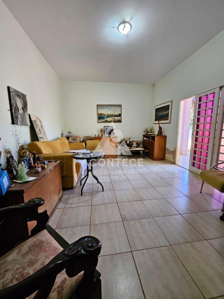 Casa, Park Way, 6 Quartos, 4 Vagas, 3 Suítes