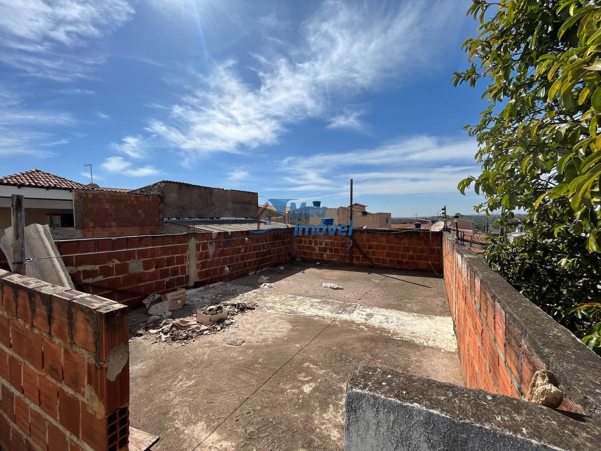 Casa, Candangolândia, 2 Quartos, 3 Vagas, 2 Suítes