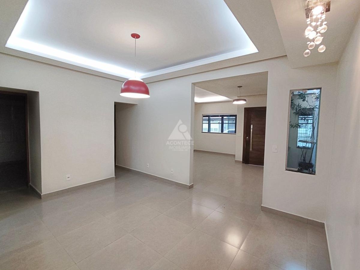 Casa, Guará II, 4 Quartos, 4 Vagas, 3 Suítes