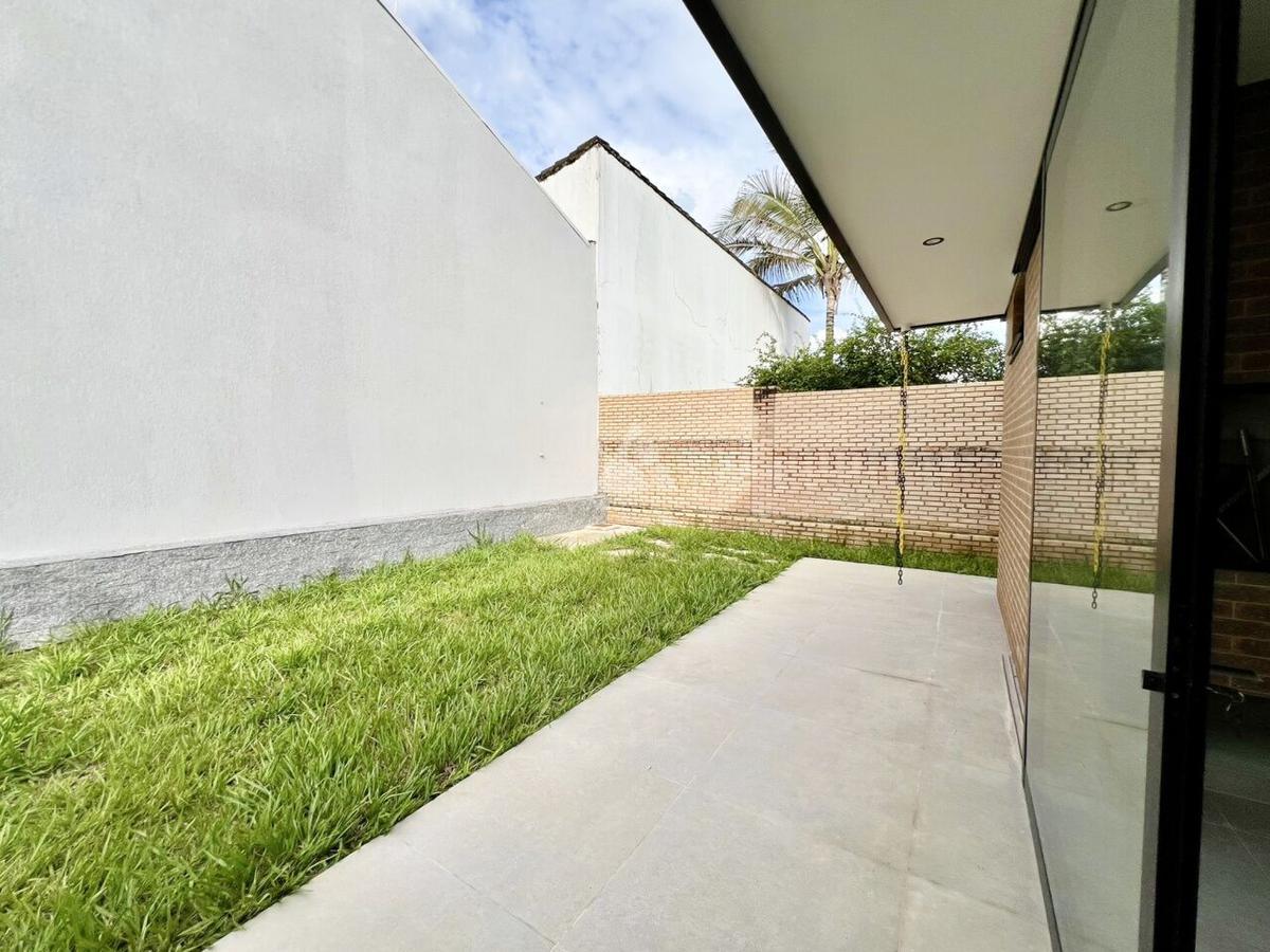 Casa, Granja do Torto, 3 Quartos, 4 Vagas, 1 Suíte