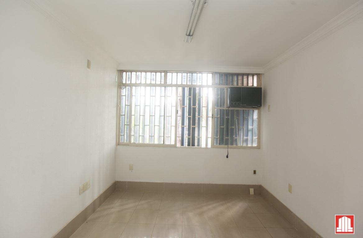Sala, Asa Norte, 0 Quarto, 0 Vaga, 0 Suíte