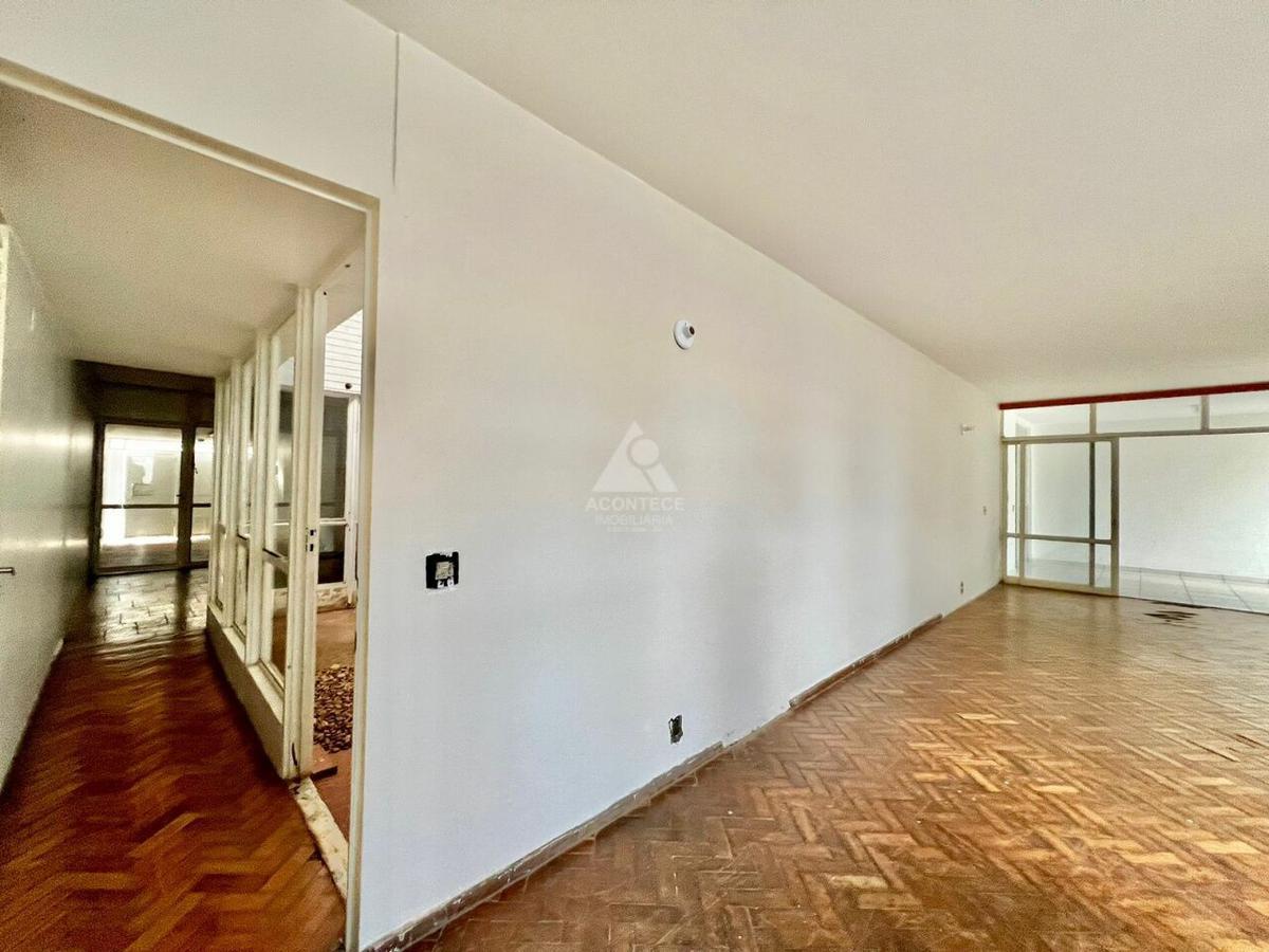 Casa, Asa Norte, 4 Quartos, 6 Vagas, 2 Suítes