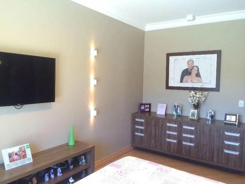 Casa, Taguatinga Norte, 6 Quartos, 4 Vagas, 5 Suítes