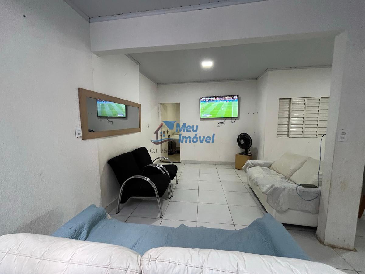 Casa, Candangolândia, 2 Quartos, 3 Vagas, 2 Suítes
